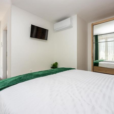 Villa Antani With Heated Pool, Sauna & Jacuzzi Crikvenica Esterno foto